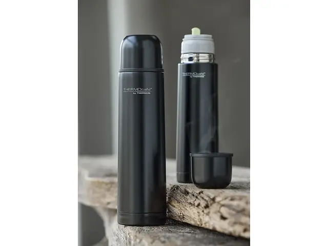 Thermos Everyday Termos Svart 0,70LRustfri Termos Med Autostopp Og Kopplokk 4 Thermos Everyday Termos Svart 0,70LRustfri Termos Med Autostopp Og Kopplokk - Bild 2