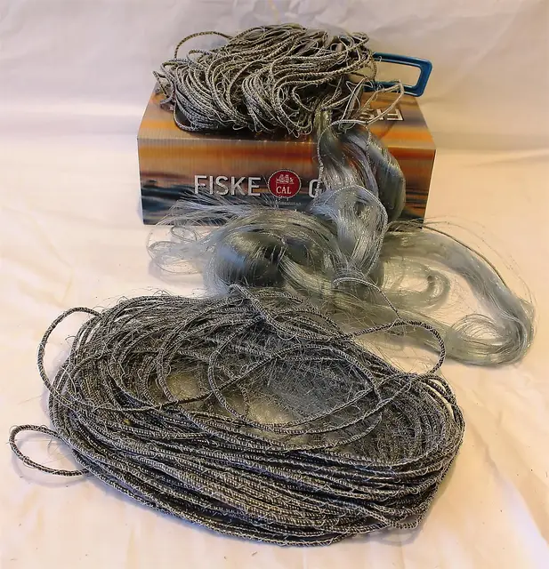 C. A. LESCHBRANDT CAL Ferskvannsgarn Grå 35mmGarn Til Ferkvannsfiske 50m X 1,5m